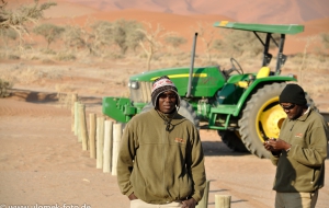 durch die Wüste Namib Richtung Sossus Vlei