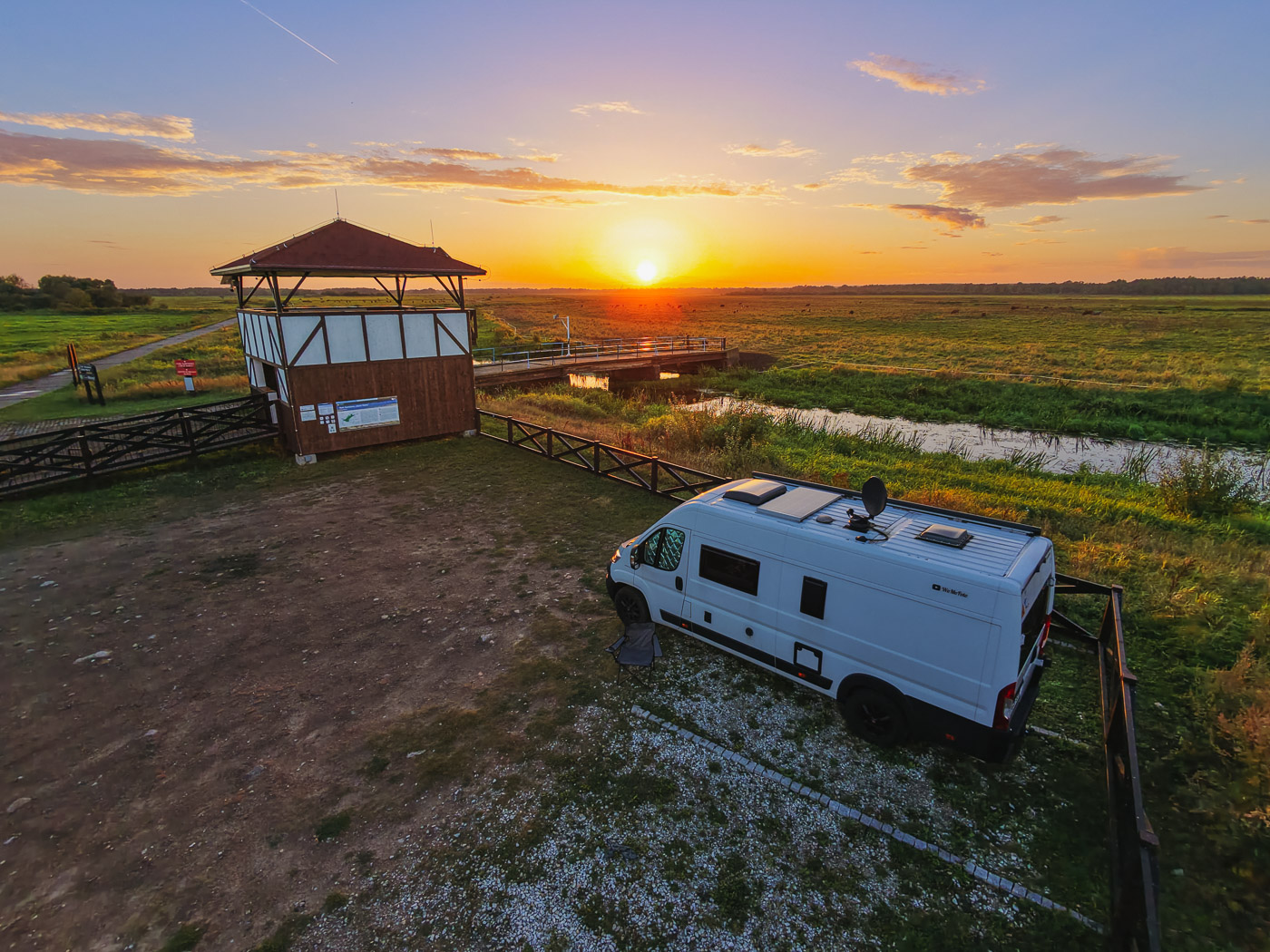 dji_fly_20260907_192108_0115_1788801974998_photo_beautify
