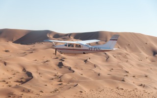 Rundflug von Swakopmund über die Namib nach Sossus Vlei zur Küste und zurück